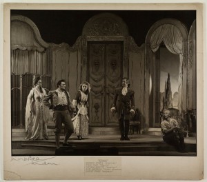 Glyndebourne: "Figaro" mit Eleanor Steber, Italo Tajo, Tatiana Menotti, John Brownlee und Ernest Frank 1947//Foto Angus McBean/Glyndebourne Archive