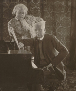 Richard Strauss mit Michael Bohnen bei den Dreharbeiten zum Rosenkavalier-Stummfilm, der kein Erfolg wurde. Foto: © Richard-Strauss-Familienarchiv/Arthaus